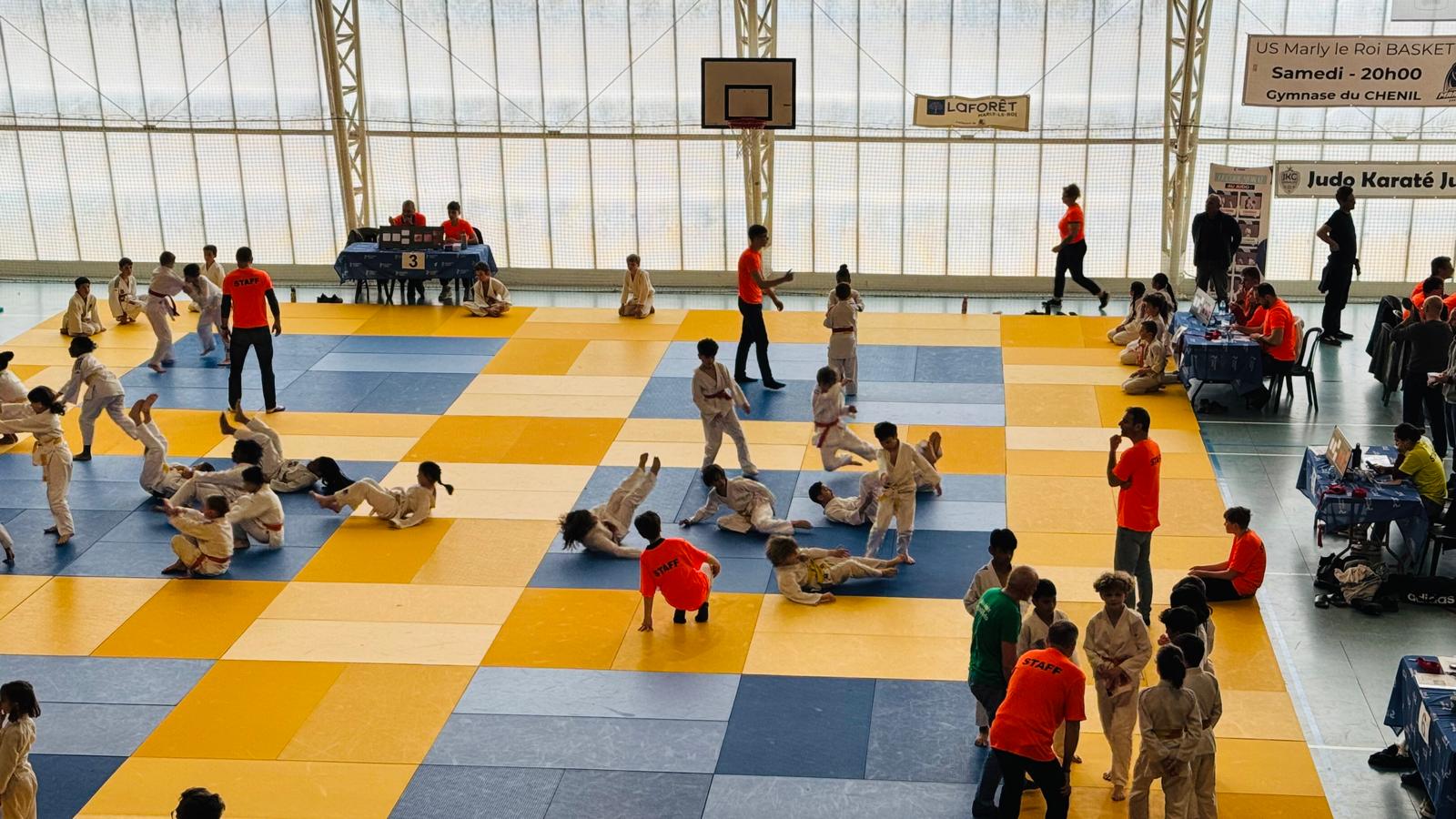 Tournoi au Gymnase du Chenil